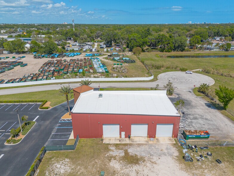 More Photos Of 905 Foster Way, South Daytona Warehouse For Lease