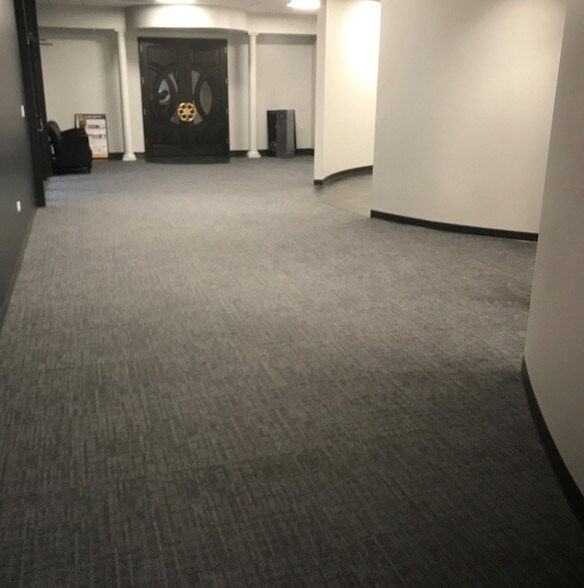 More Photos Of 10488 W Centennial Rd, Littleton Warehouse For Lease