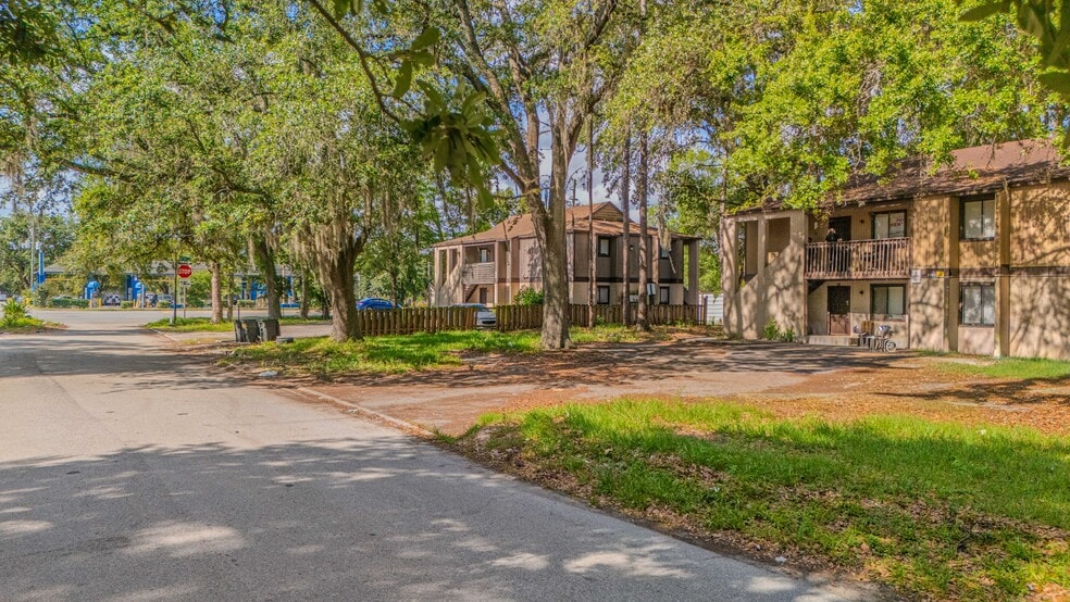 More Photos Of 5340 Westchase Ct, Jacksonville Multifamily For Sale