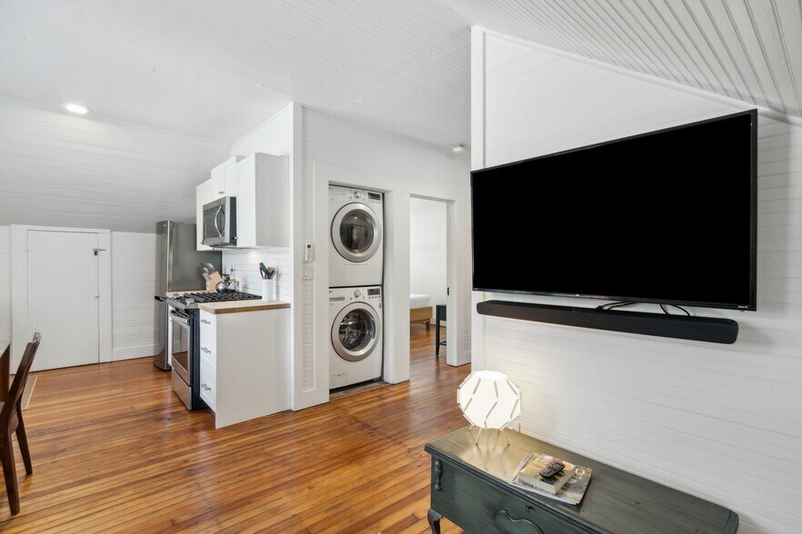 More Photos Of 1103 Ocean Blvd, Saint Simons Island Apartments For Sale