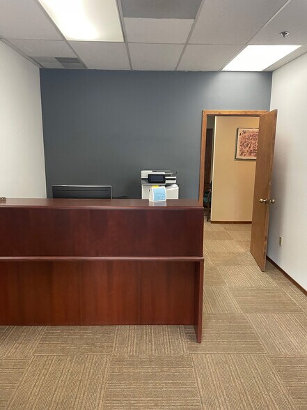 More Photos Of 4755 SW Watson Ave, Beaverton Office For Sale