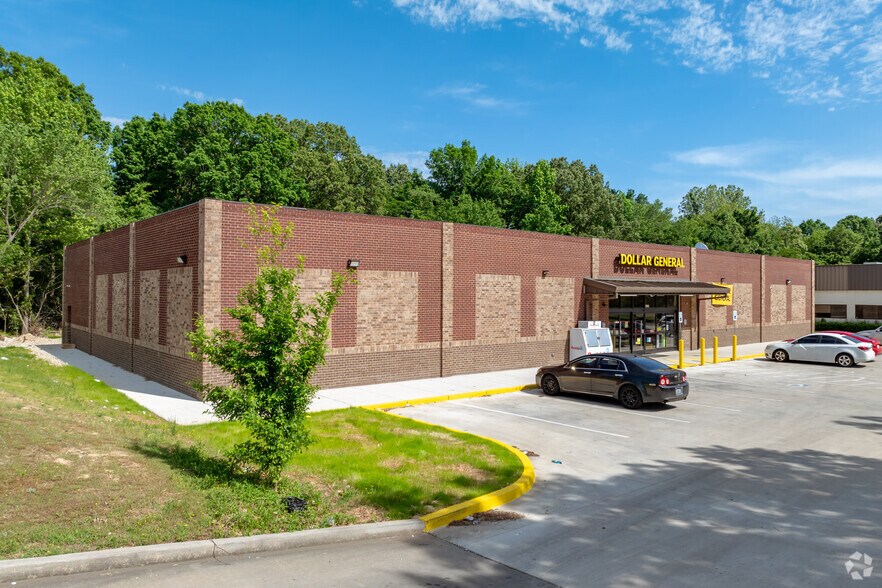 More Photos Of 4222 Hickory Hill Rd, Memphis Storefront For Sale