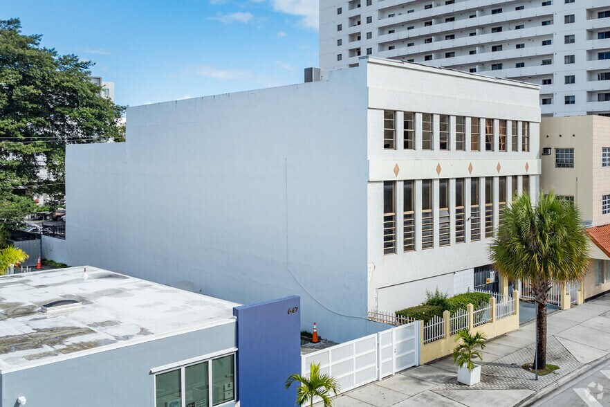 Primary Photo Of 641 W Flagler St, Miami Office For Lease