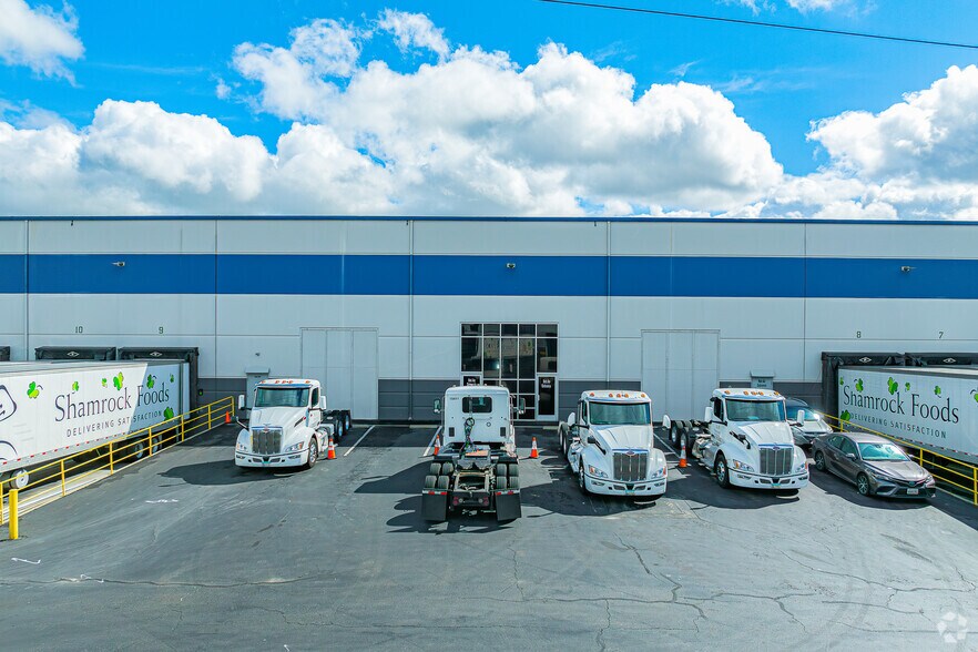 More Photos Of 815 Professor Ln, Sacramento Unknown For Lease