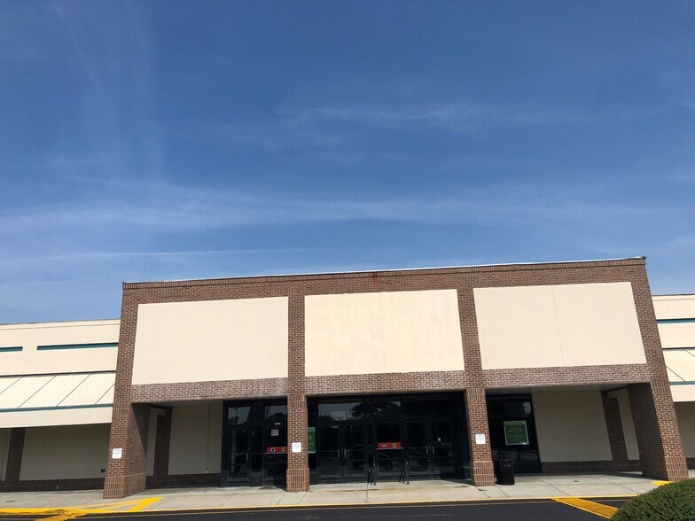 More Photos Of 1403 N Kings Hwy, Myrtle Beach Unknown For Lease