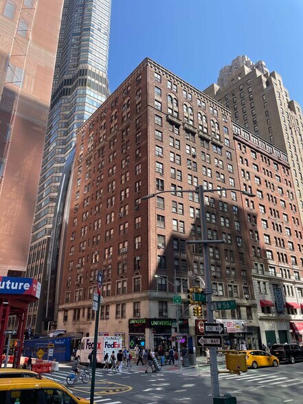 More Photos Of 162 W 56th St, New York Apartments For Sale