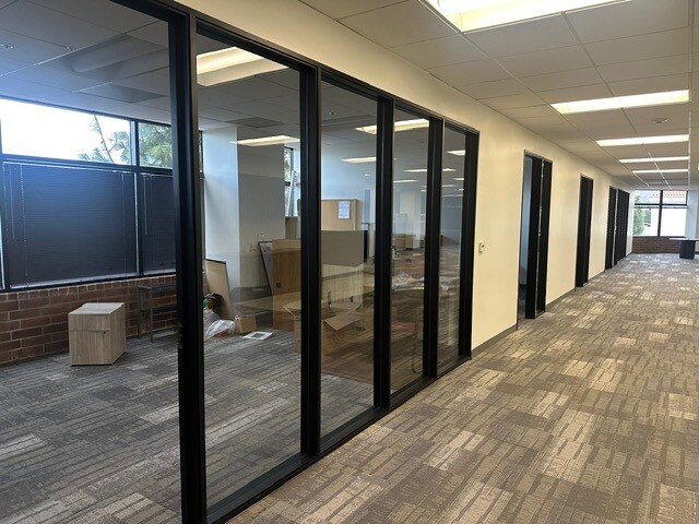 More Photos Of 18302 Irvine Blvd, Tustin Office For Lease