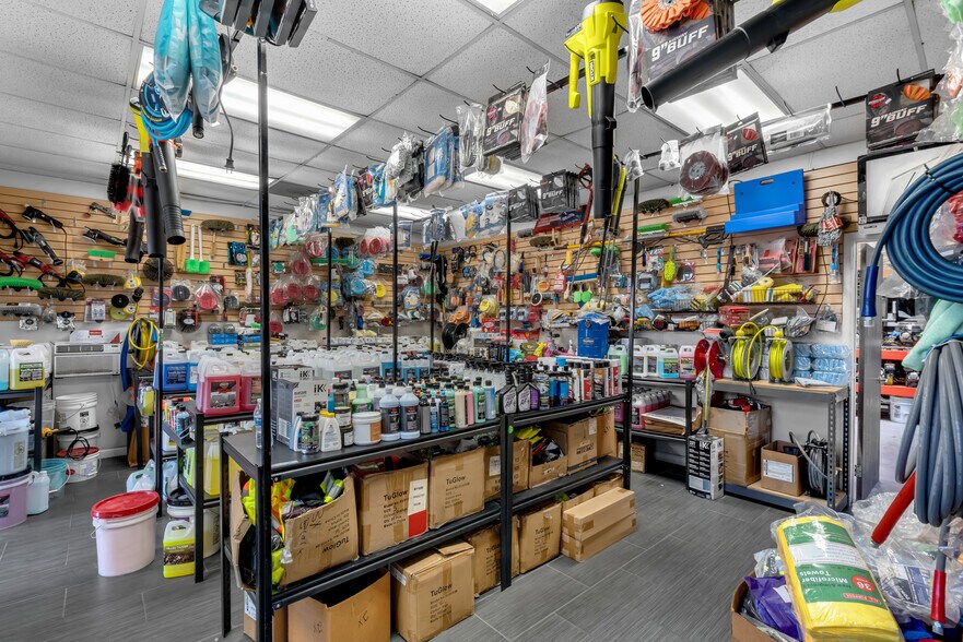 More Photos Of 5711 Sheila St, Commerce Warehouse For Sale