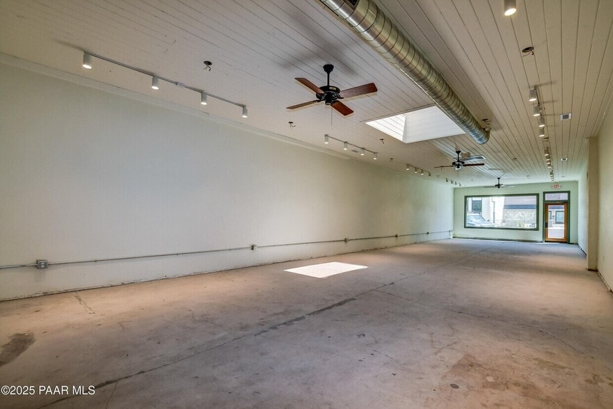 More Photos Of 214 N Cortez St, Prescott Storefront For Lease