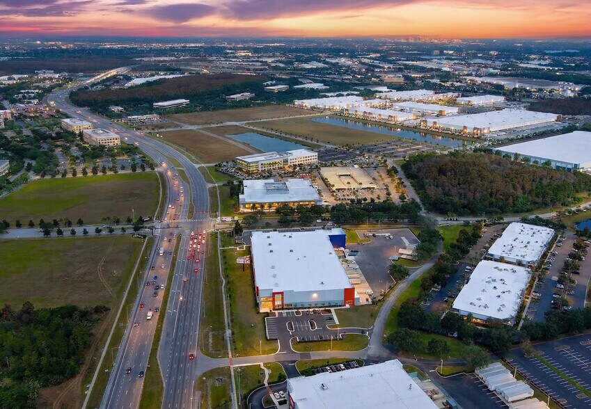 More Photos Of 9395 S John Young Pky, Orlando Office For Lease