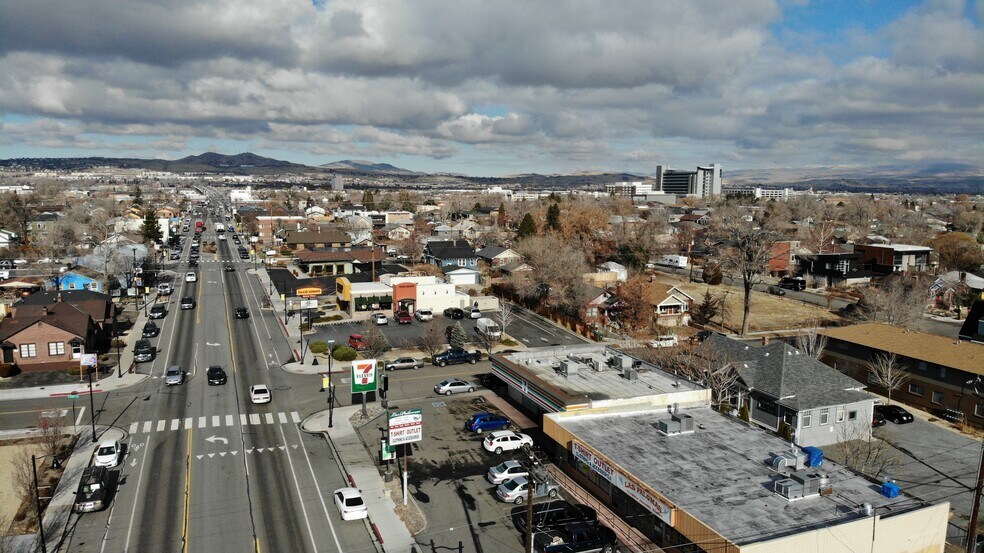 More Photos Of 800 S Wells Ave, Reno Convenience Store For Sale