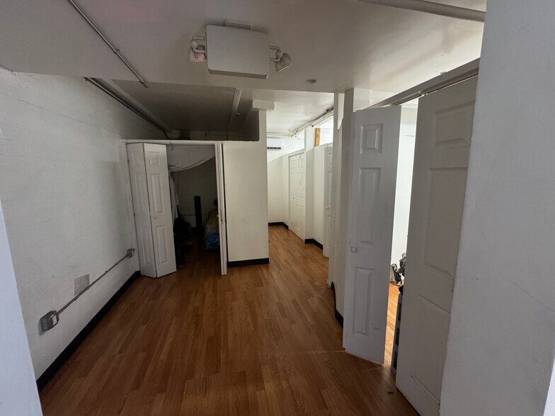 More Photos Of 6006 S Western Ave, Los Angeles Warehouse For Sale