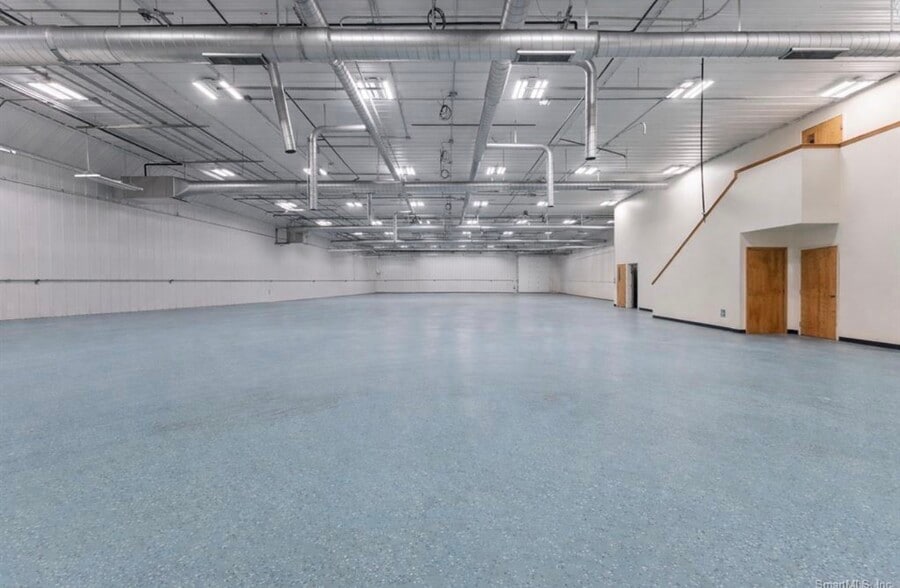 More Photos Of 51 Ridge Rd, Putnam Industrial For Lease