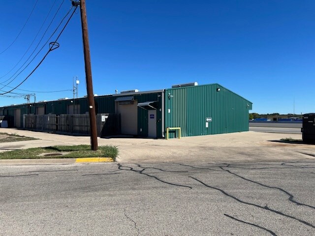 More Photos Of 5920 S General Bruce Dr, Temple Warehouse For Sale