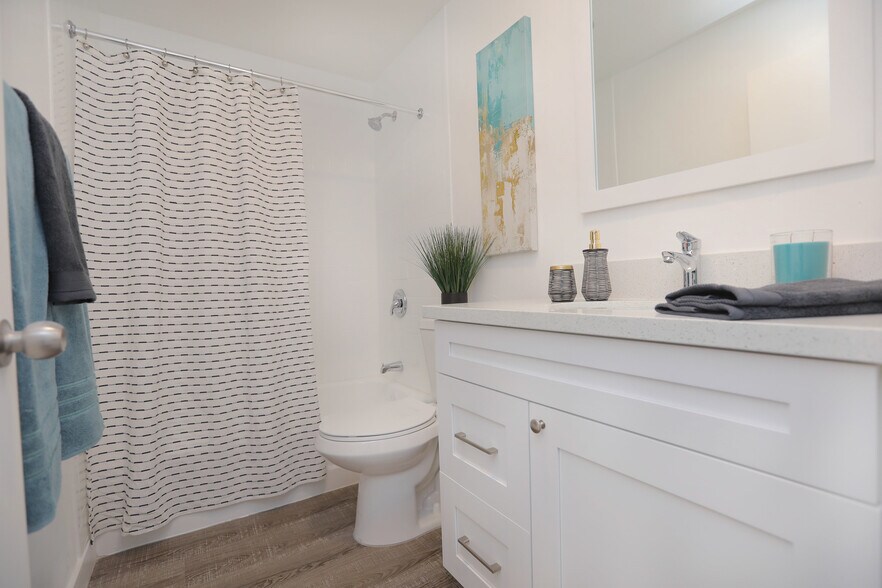 More Photos Of 3701-3745 E 5th St, Tucson Apartments For Sale