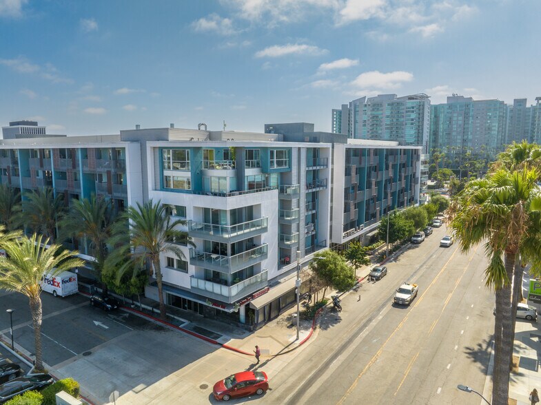 More Photos Of 13488 Maxella Ave, Marina Del Rey Apartments For Lease