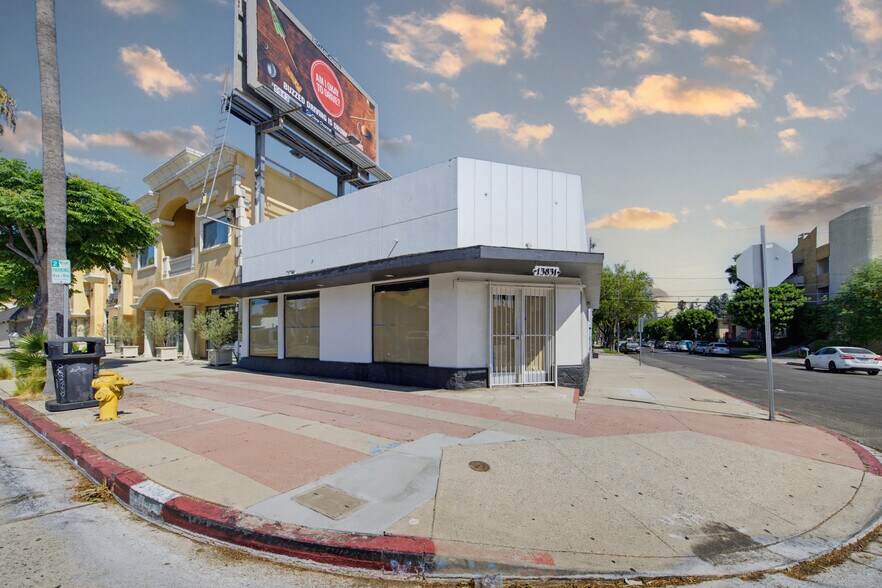 Primary Photo Of 13831 Ventura Blvd, Sherman Oaks Storefront For Sale