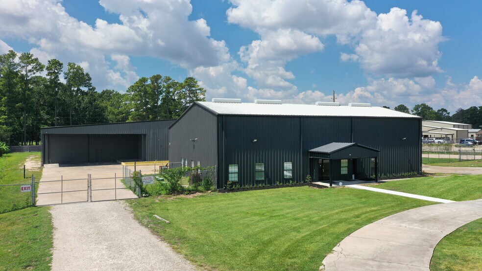 More Photos Of 23609 W Hardy Rd, Spring Warehouse For Lease