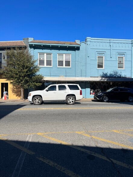 More Photos Of 171-173 E Main St, Forest City Storefront For Sale