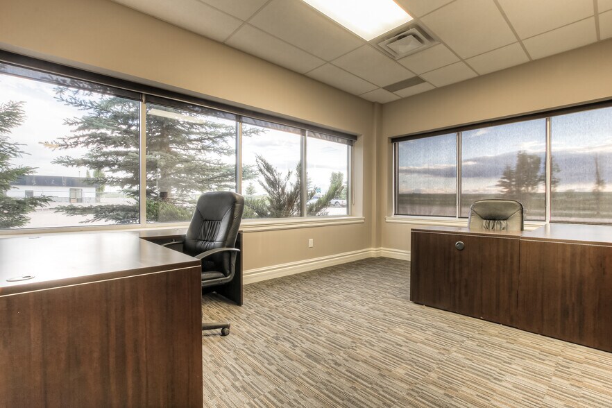 More Photos Of 402084 81st St, Foothills No 31 Office For Lease