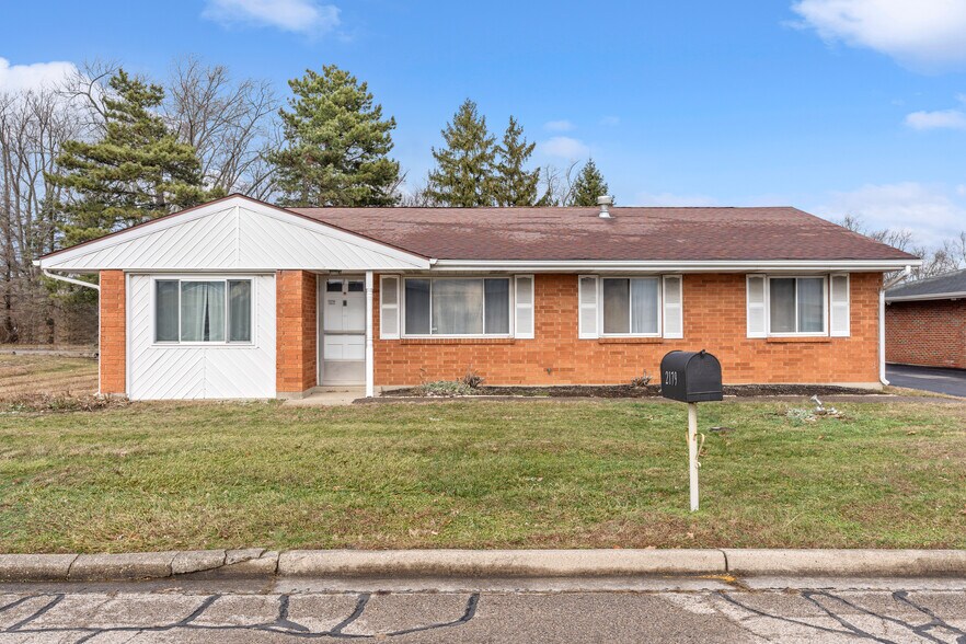 Primary Photo Of 2179 Miamisburg Centerville Rd, Dayton Office For Sale