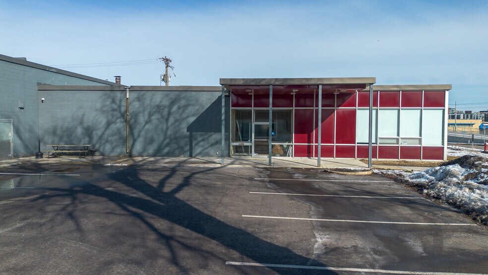 More Photos Of 401 Royalston Ave, Minneapolis Manufacturing For Lease