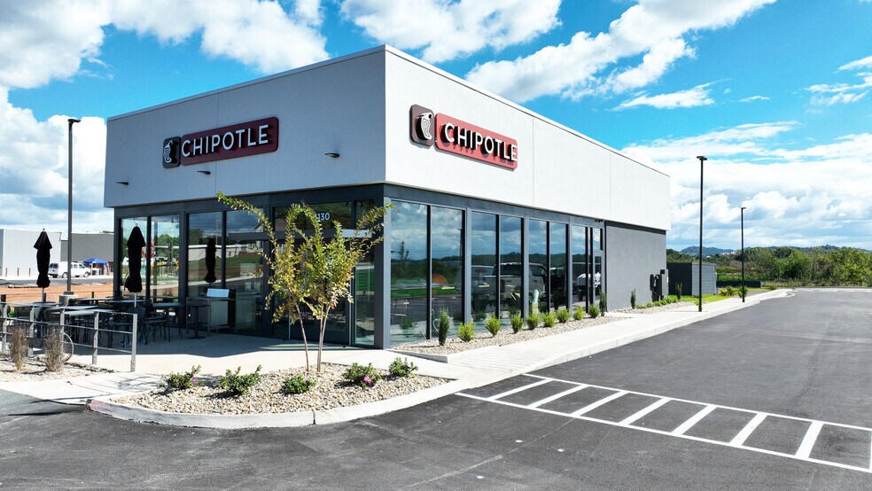 Primary Photo Of 4130 Roberts ln, Morristown Fast Food For Sale