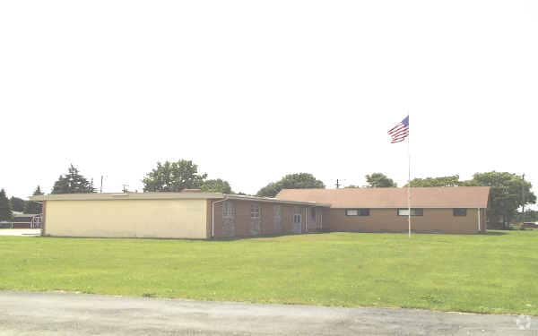 More Photos Of 3800 E 11 Mile Rd, Warren Religious Facility For Lease