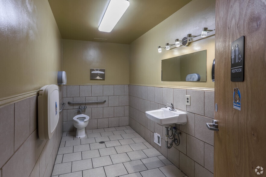 More Photos Of 11000 W McNichols Rd, Detroit Office Residential For Lease