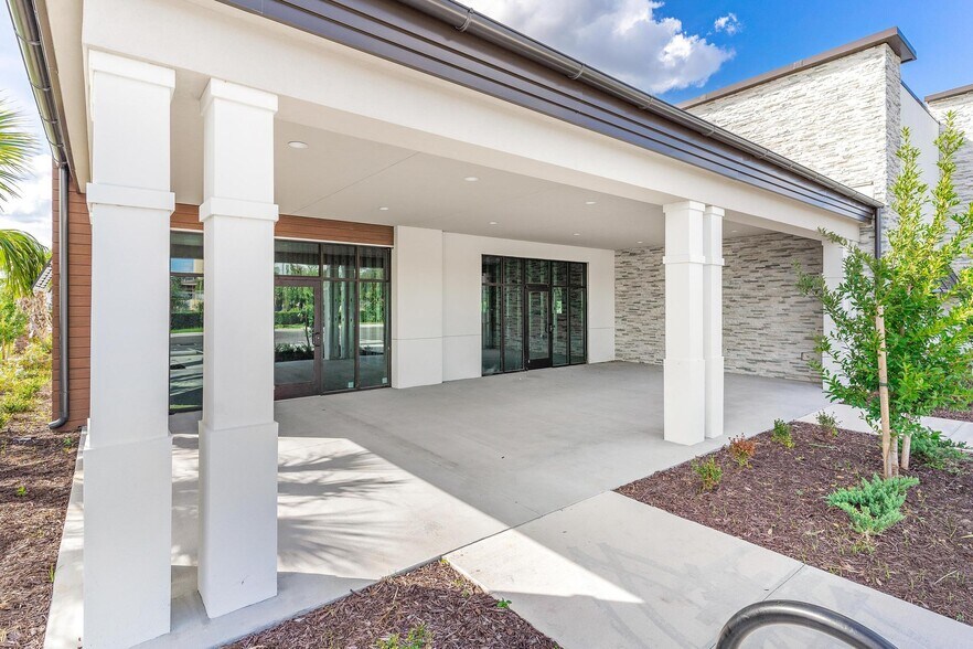 More Photos Of 6002 Sand Lake Vista, Orlando Medical For Lease