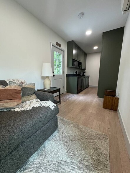 More Photos Of 9239 E 8 Mile Rd, Luther Hotel For Sale