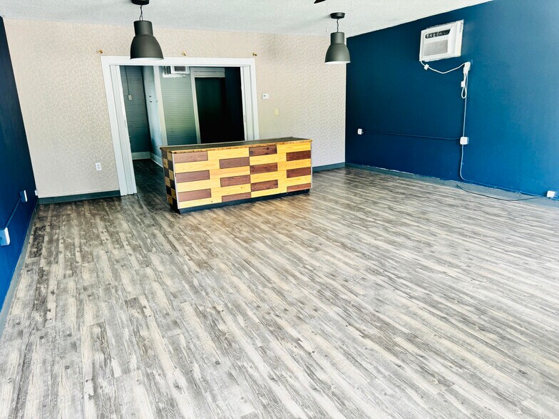 More Photos Of 605 College St, Morganton Office For Lease