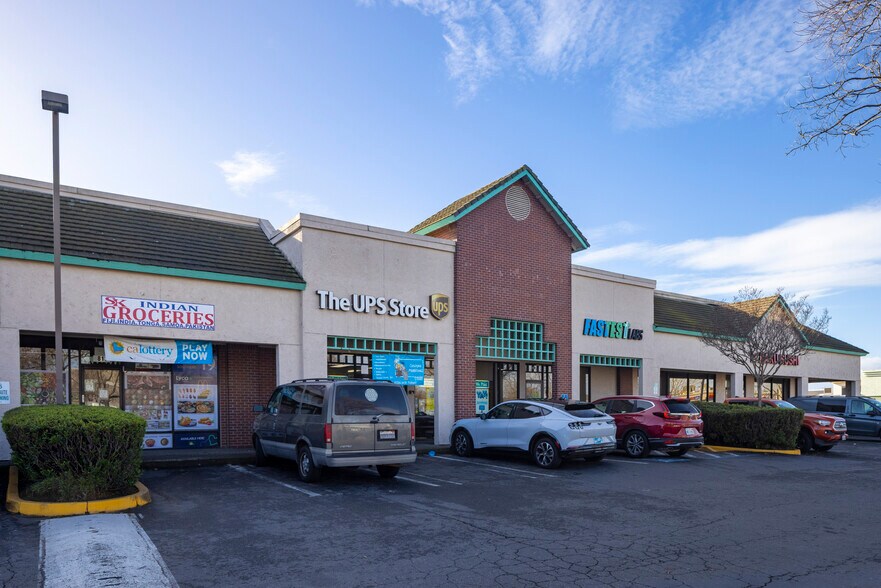 More Photos Of 805-831 Harbor Blvd, West Sacramento Freestanding For Sale