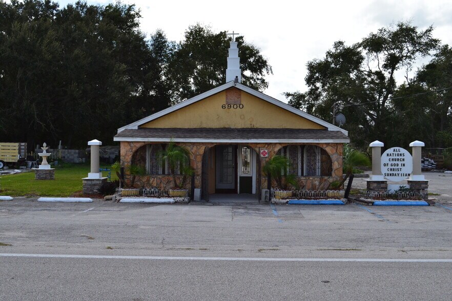 Primary Photo Of , Lake Wales Specialty For Sale