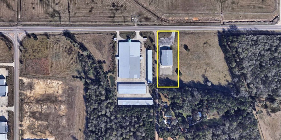 More Photos Of 19146 Highway 190 E, Hammond Warehouse For Lease