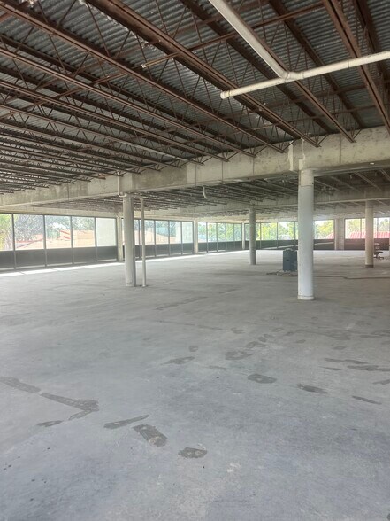 More Photos Of 4048 Evans Ave, Fort Myers Medical For Lease