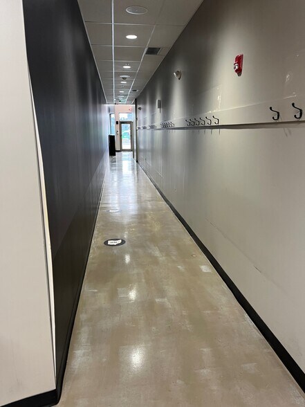 More Photos Of 1020-1030 Euclid Ave, Cleveland Apartments For Lease