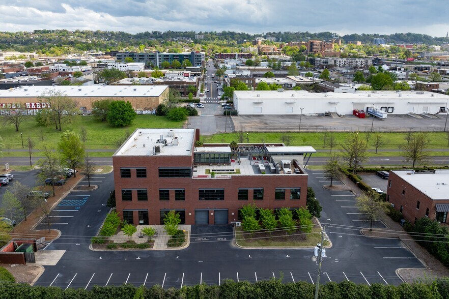 More Photos Of 2900 1st Ave S, Birmingham Office For Lease