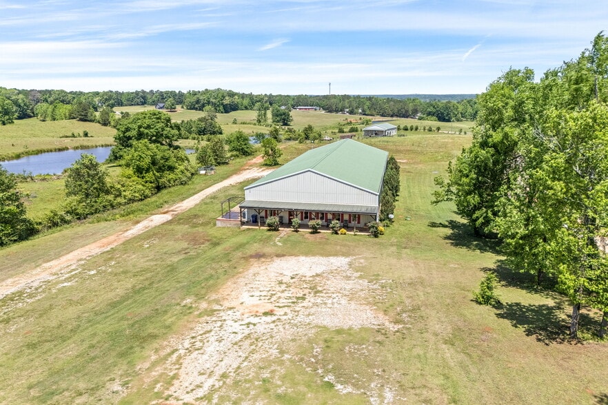 More Photos Of 1049 County Road 539, Valley Flex For Sale
