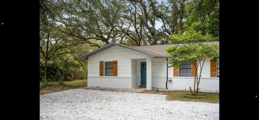 More Photos Of 2001 N 61st Ave, Pensacola Apartments For Sale
