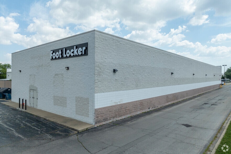 More Photos Of 7400-7414 S Cicero Ave, Chicago Freestanding For Sale