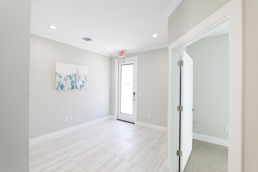 More Photos Of 1908 Yaupon Trl, Cedar Park Loft Creative Space For Lease