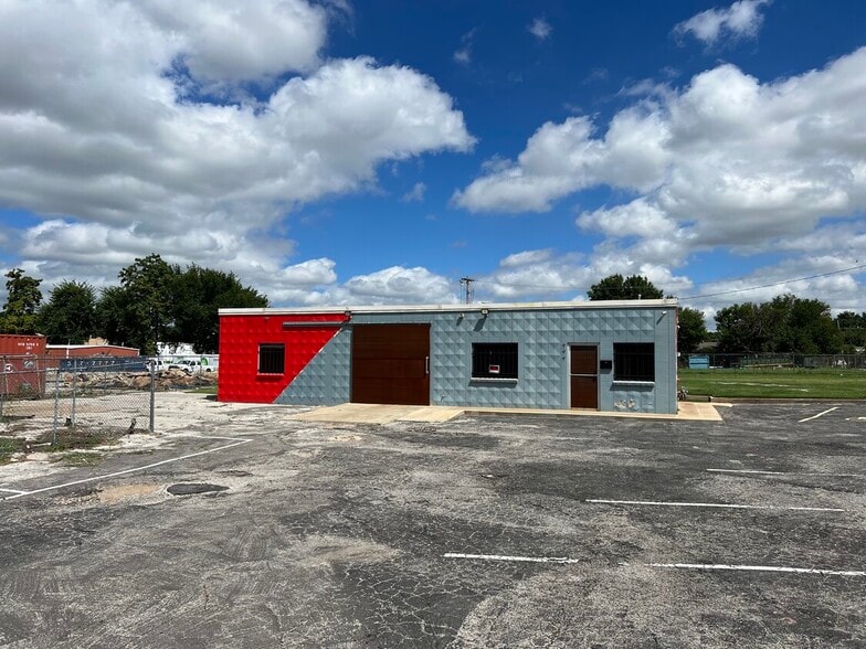 More Photos Of 777 S Utica St, Tulsa Industrial For Sale