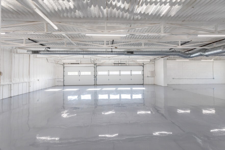 More Photos Of 769 Arnold Blvd, Abilene Flex For Sale