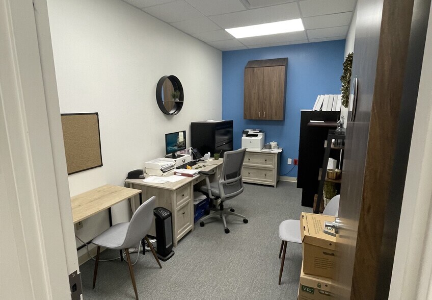 More Photos Of 7750 Diley Rd, Canal Winchester Medical For Sale