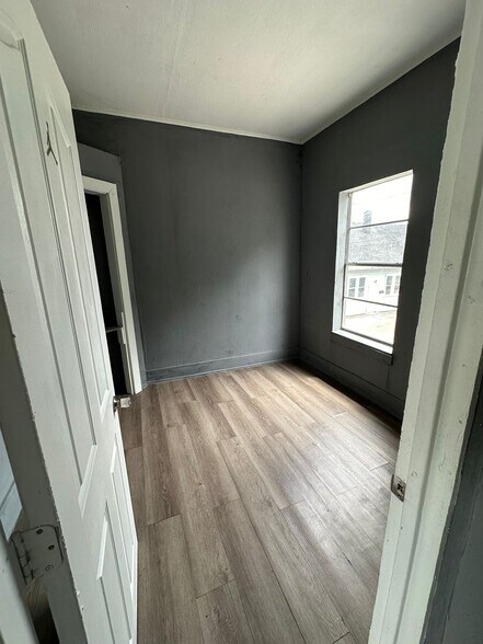 More Photos Of 201 E Washington Ave, Harlingen Apartments For Sale