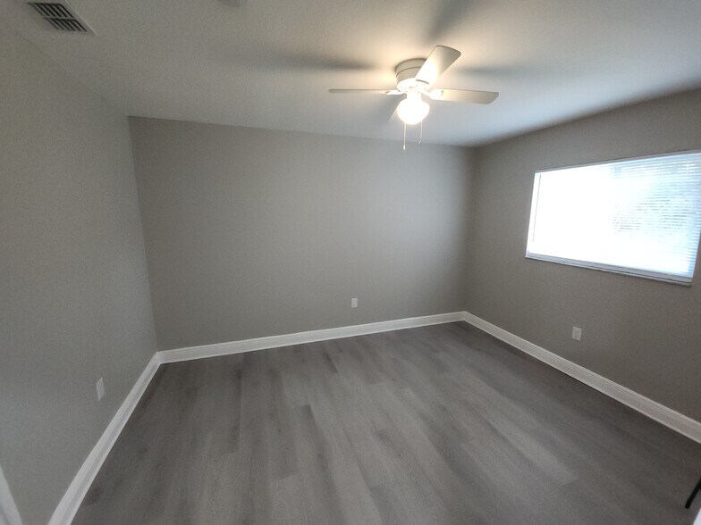 More Photos Of , Bradenton Multifamily For Sale