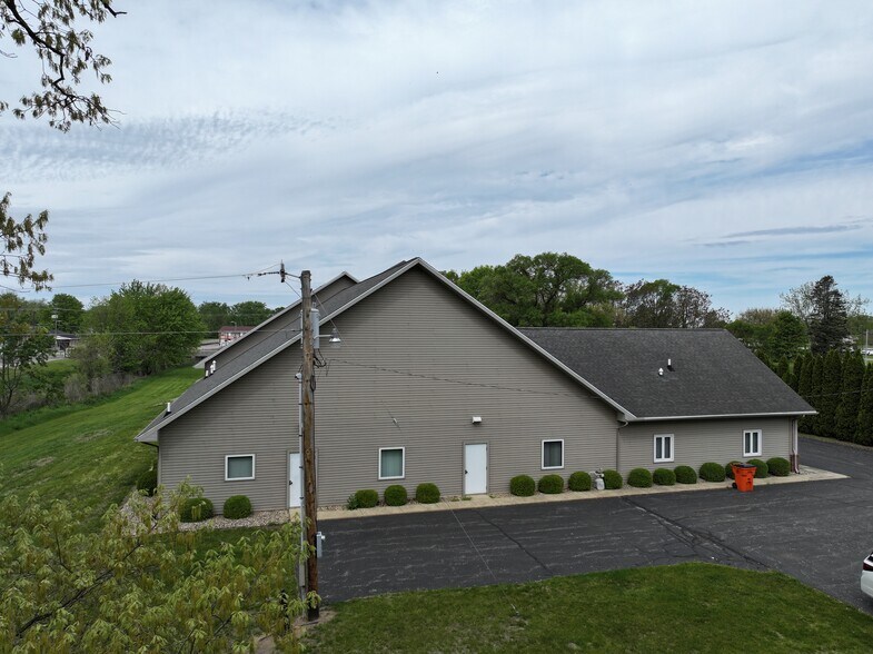 More Photos Of 77 E 50 N, Winamac Religious Facility For Sale