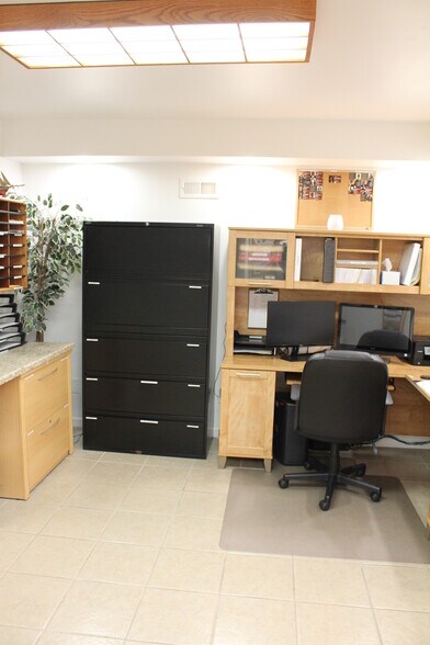 More Photos Of 531 Williamstown Rd, Sicklerville Medical For Sale