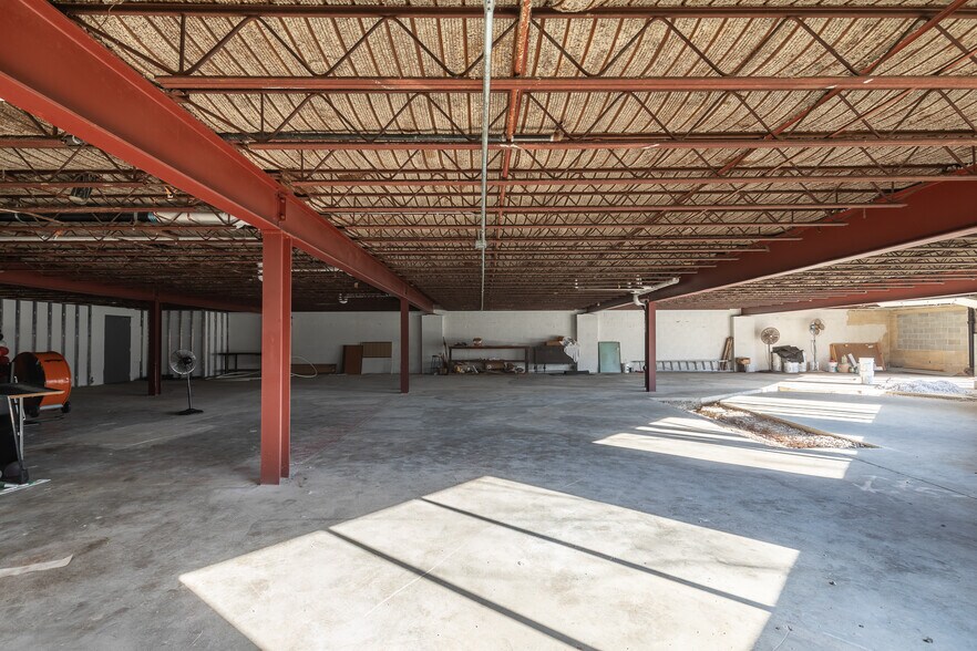 More Photos Of 26000 Chardon Rd, Richmond Heights Freestanding For Sale